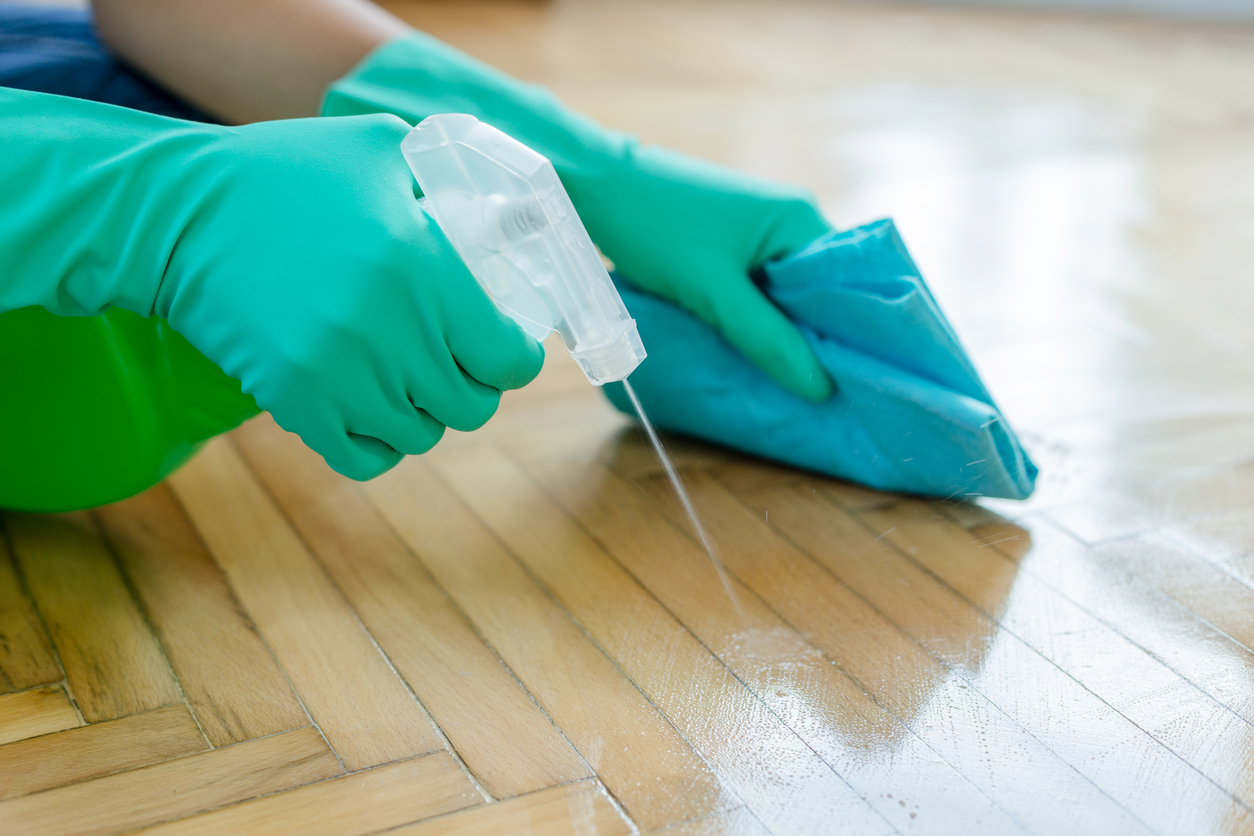 Signs of Mold Under Hardwood Floors