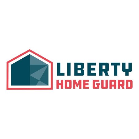  Les mots 'liberty home guard&#039 ; sont écrits en bleu et rouge à côté du logo de la société'en forme de maison bleue et rouge sur fond blanc.