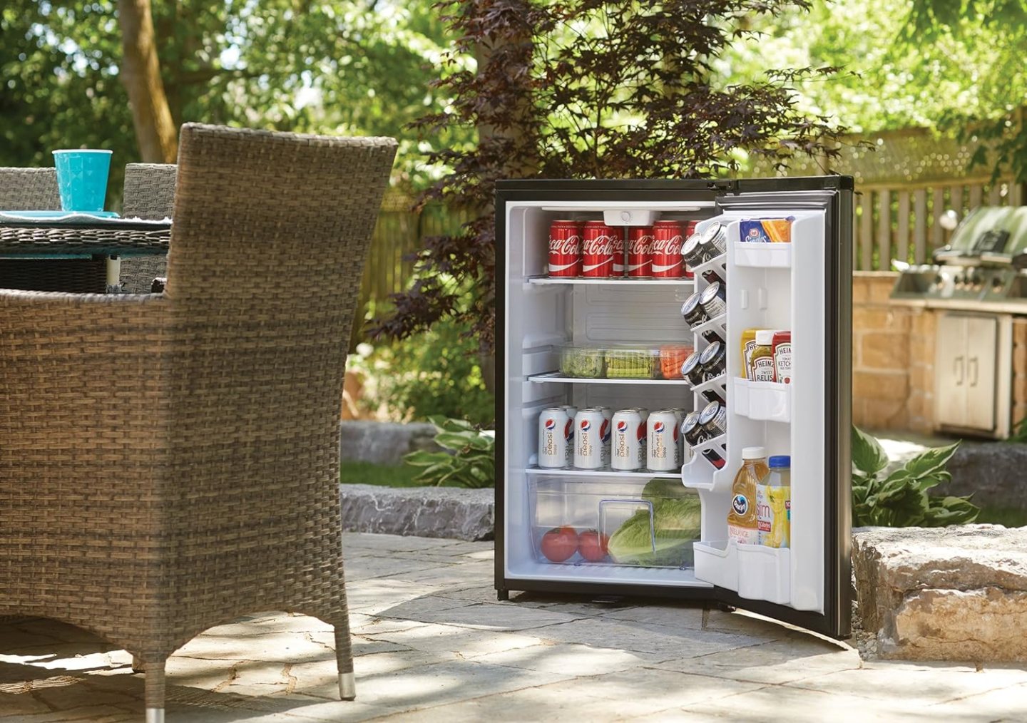 5 Best Outdoor Refrigerators for Chilling Outside (2024 Guide)