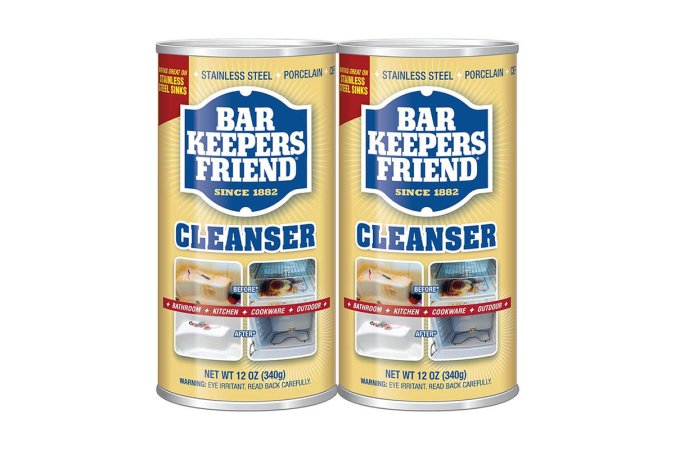  Two cans of Bar Keepers Friend Powder Cleanser on a white background.