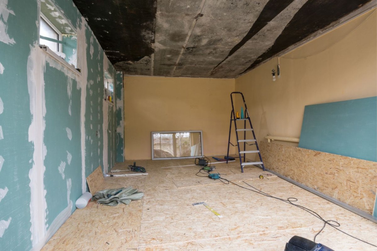 The interior of an unfinished garage.