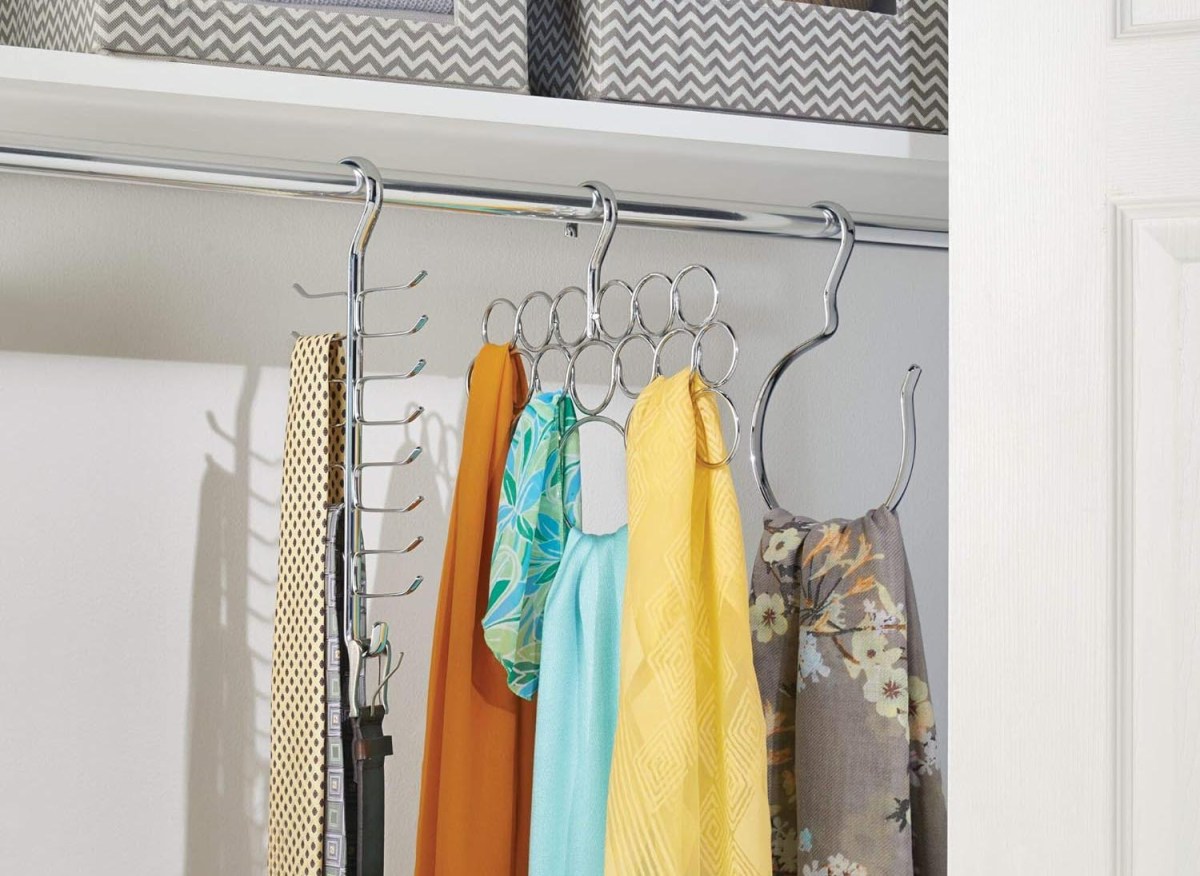 Closet Cures Option Metal Loop Scarf Hanger