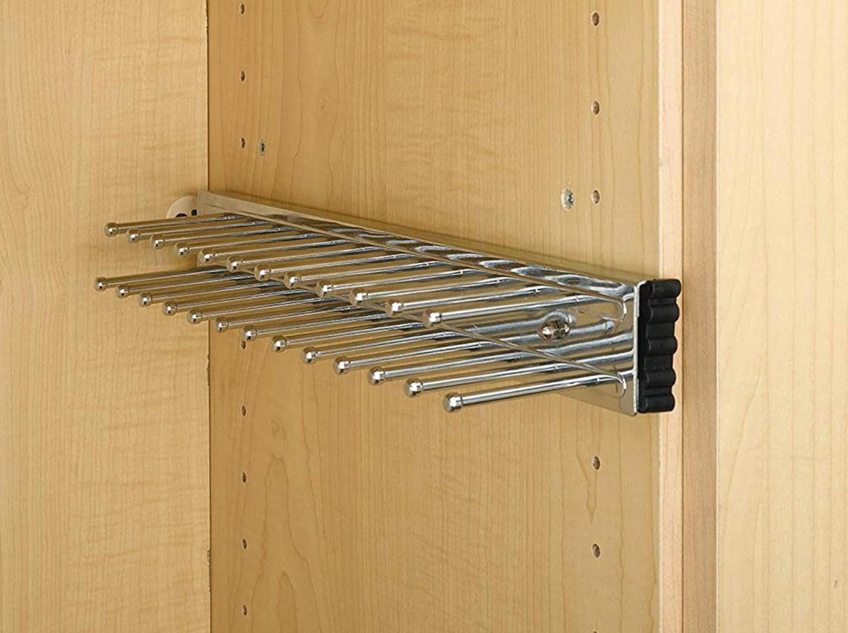 Closet Cures Option Pull-Out Tie and Belt Storage Rack