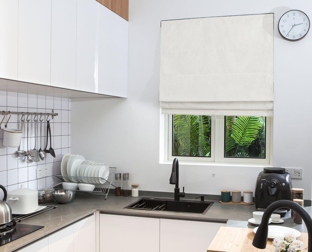 Ways to Give Your Home a Face-Lift Change Window Treatments