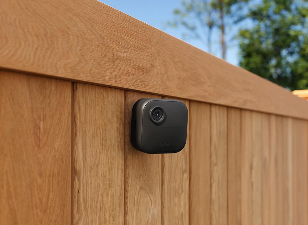 Best Last-Minute Father’s Day Gifts Option Blink Outdoor Security Cameras