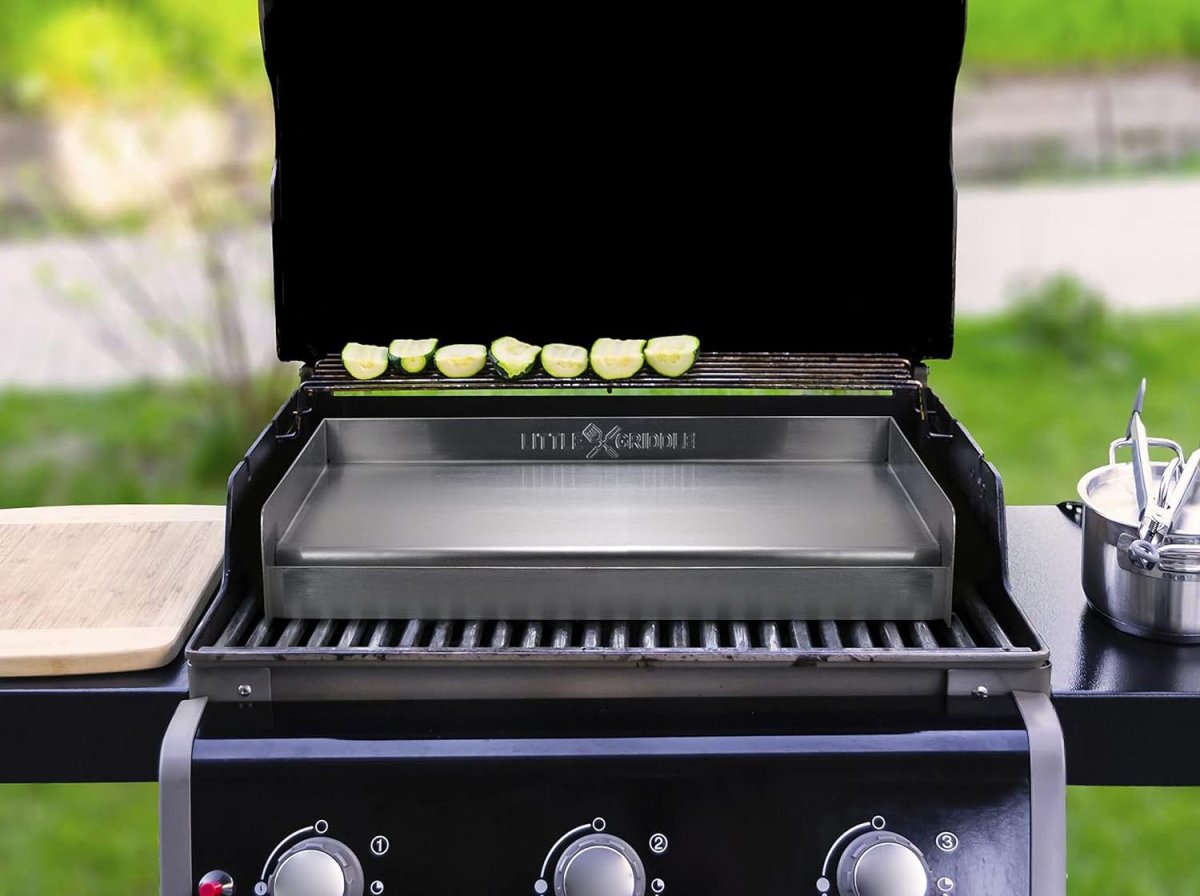 Best Outdoor Kitchen Essentials Sizzle-Q