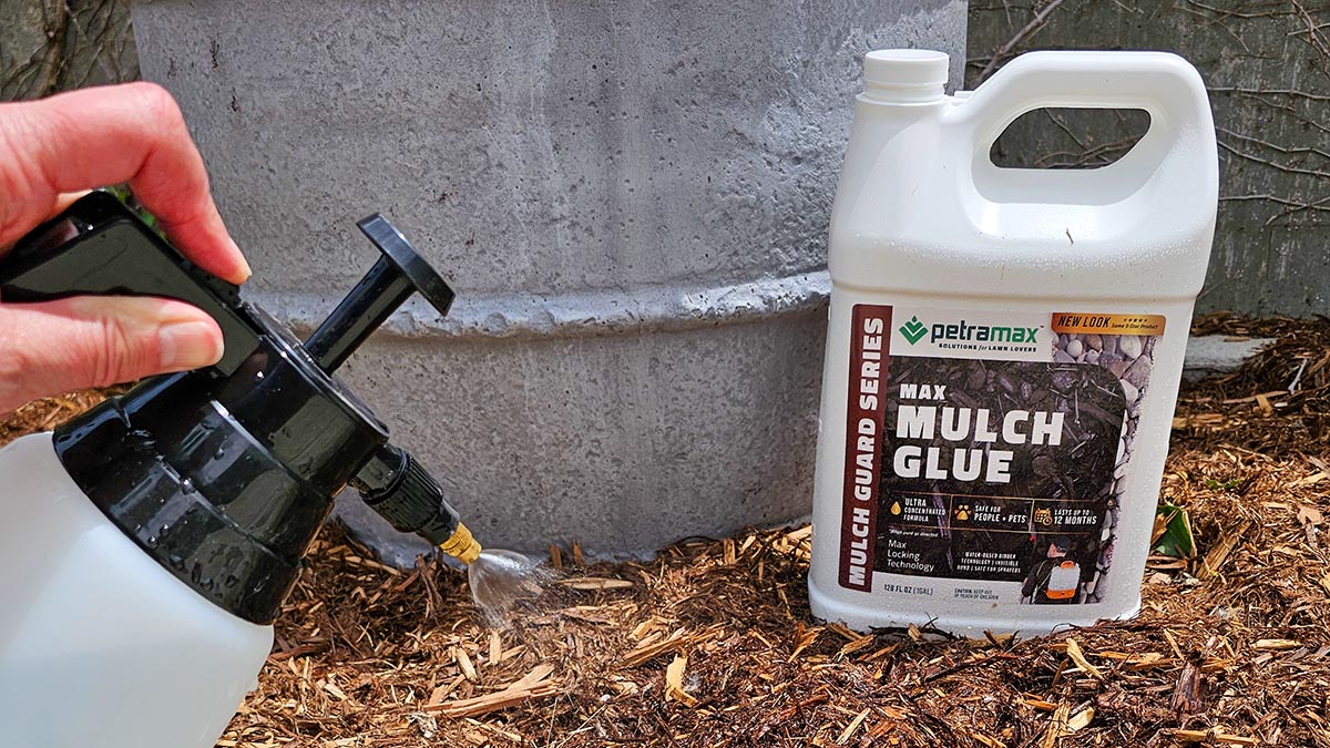 The Best Mulch Glue Options