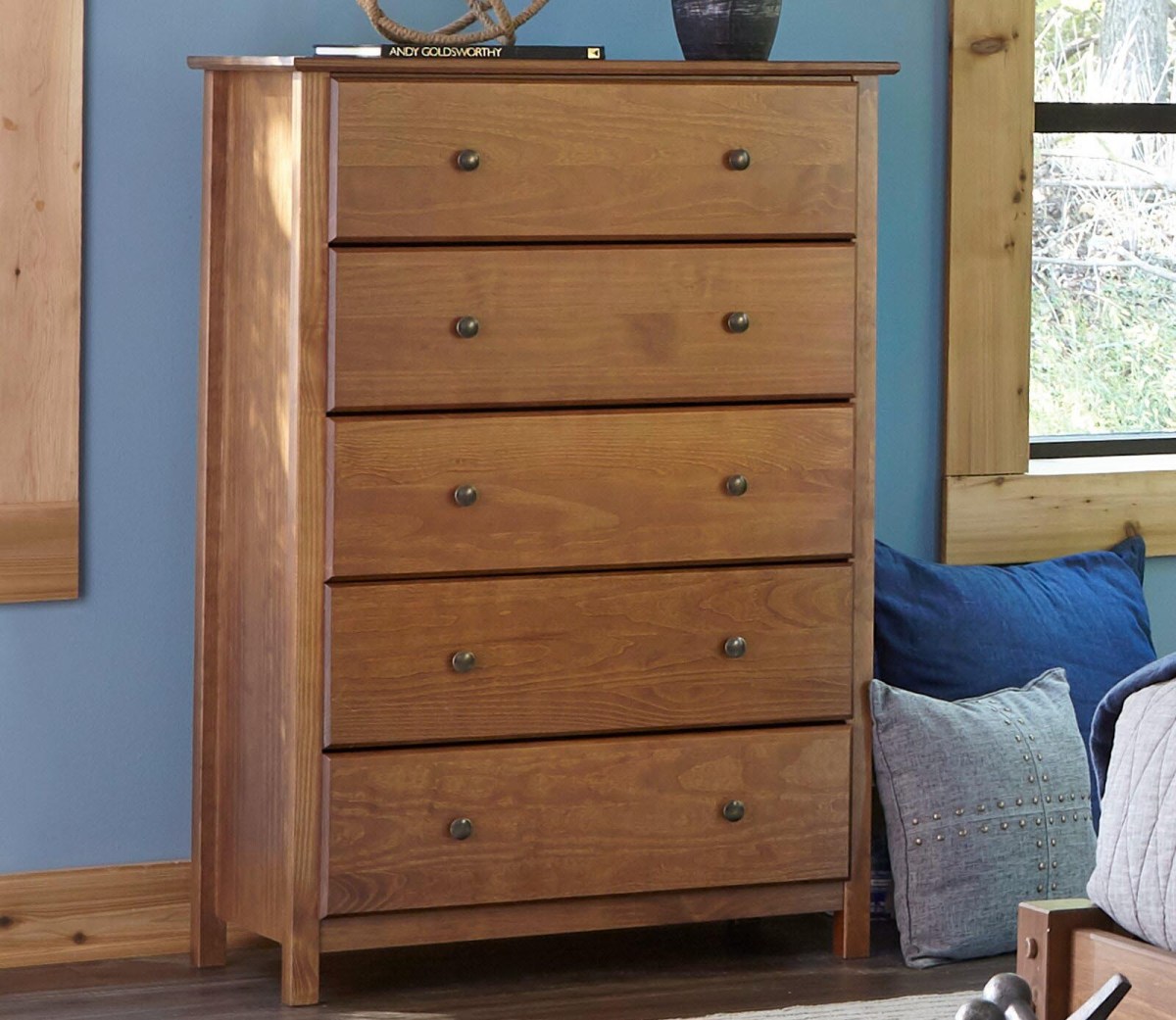 Things You Need for an Apartment Option Drawer Dresser