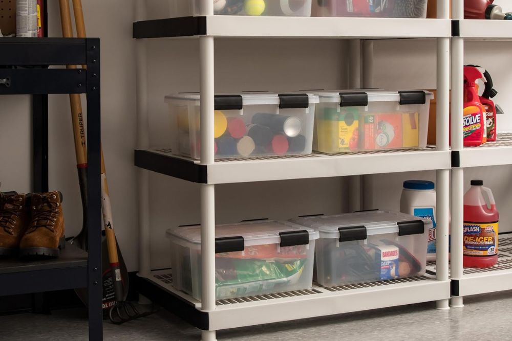 Everything You Should Pick Up at First Signs of a Mouse Problem_Rodent-Proof Storage Bins