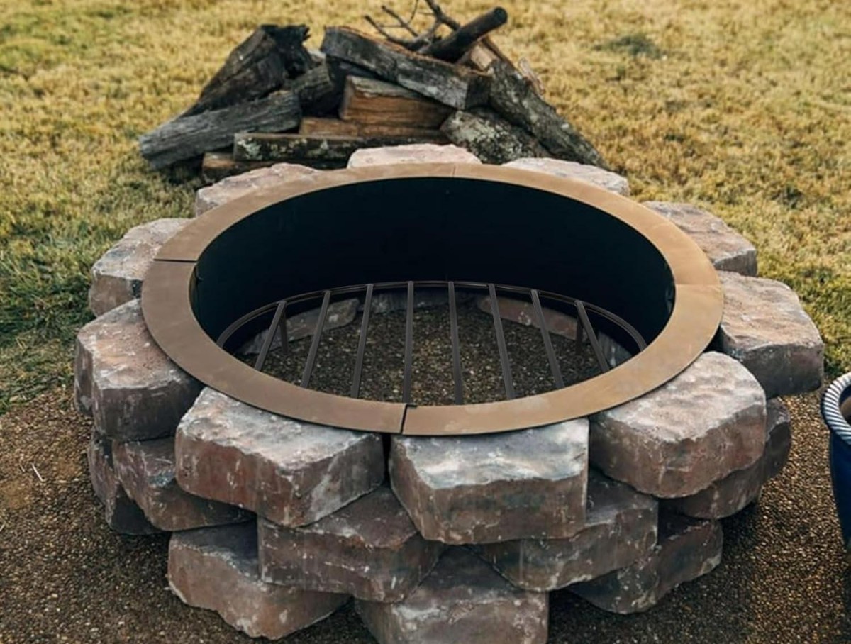 Turn Your Fire Pit Into a Griddle With These Hot Accessories Round Fire Pit Grate