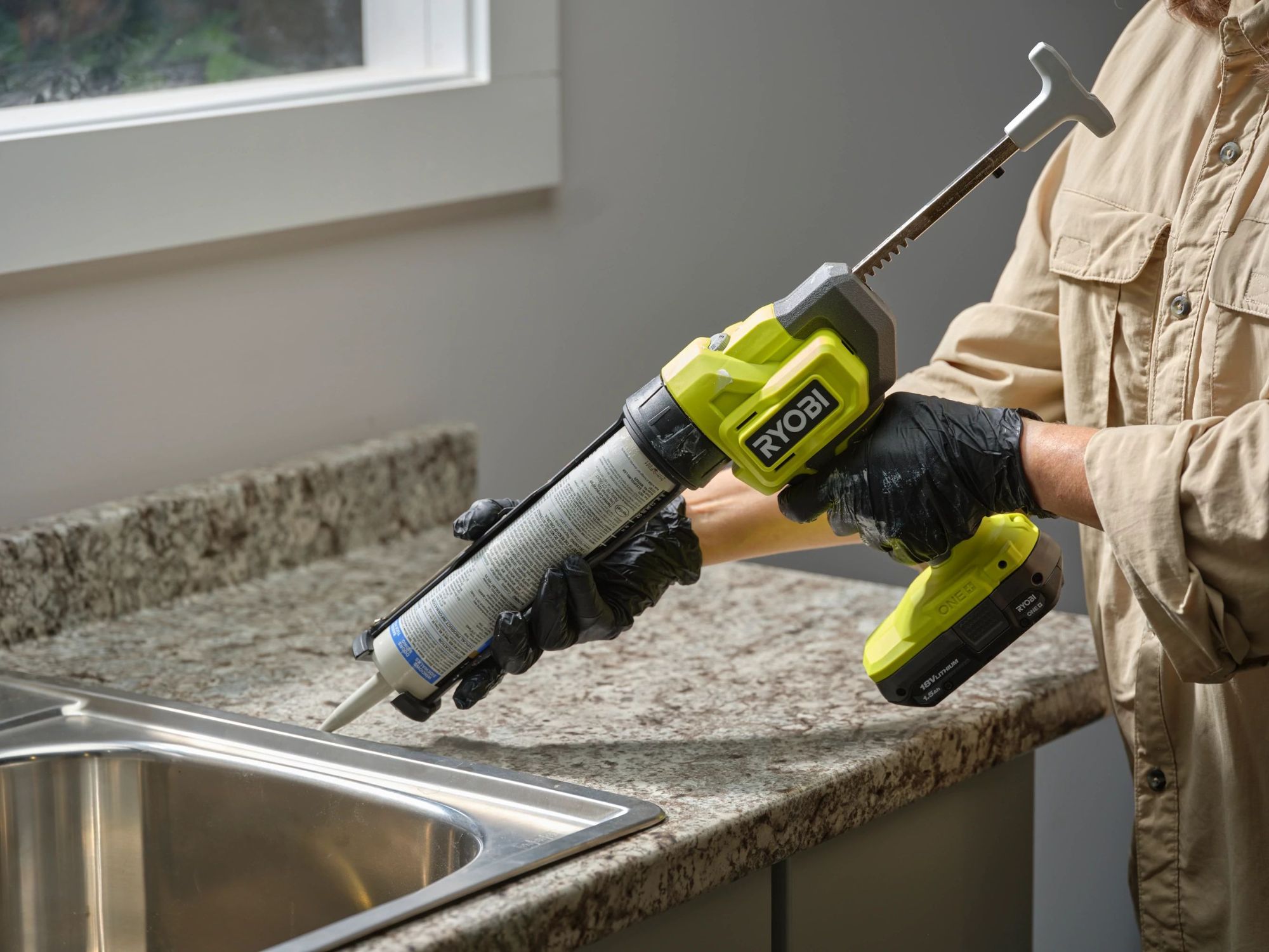 The Best Cordless Caulk Gun