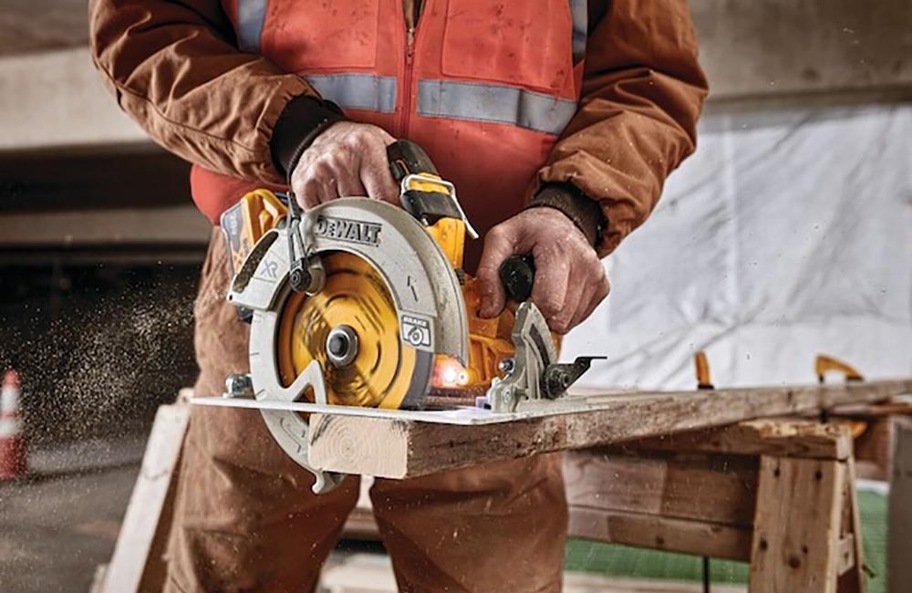 October DeWalt Days at Lowes Option DeWalt XR Power Detect 20V 7-¼-inch Circular Saw