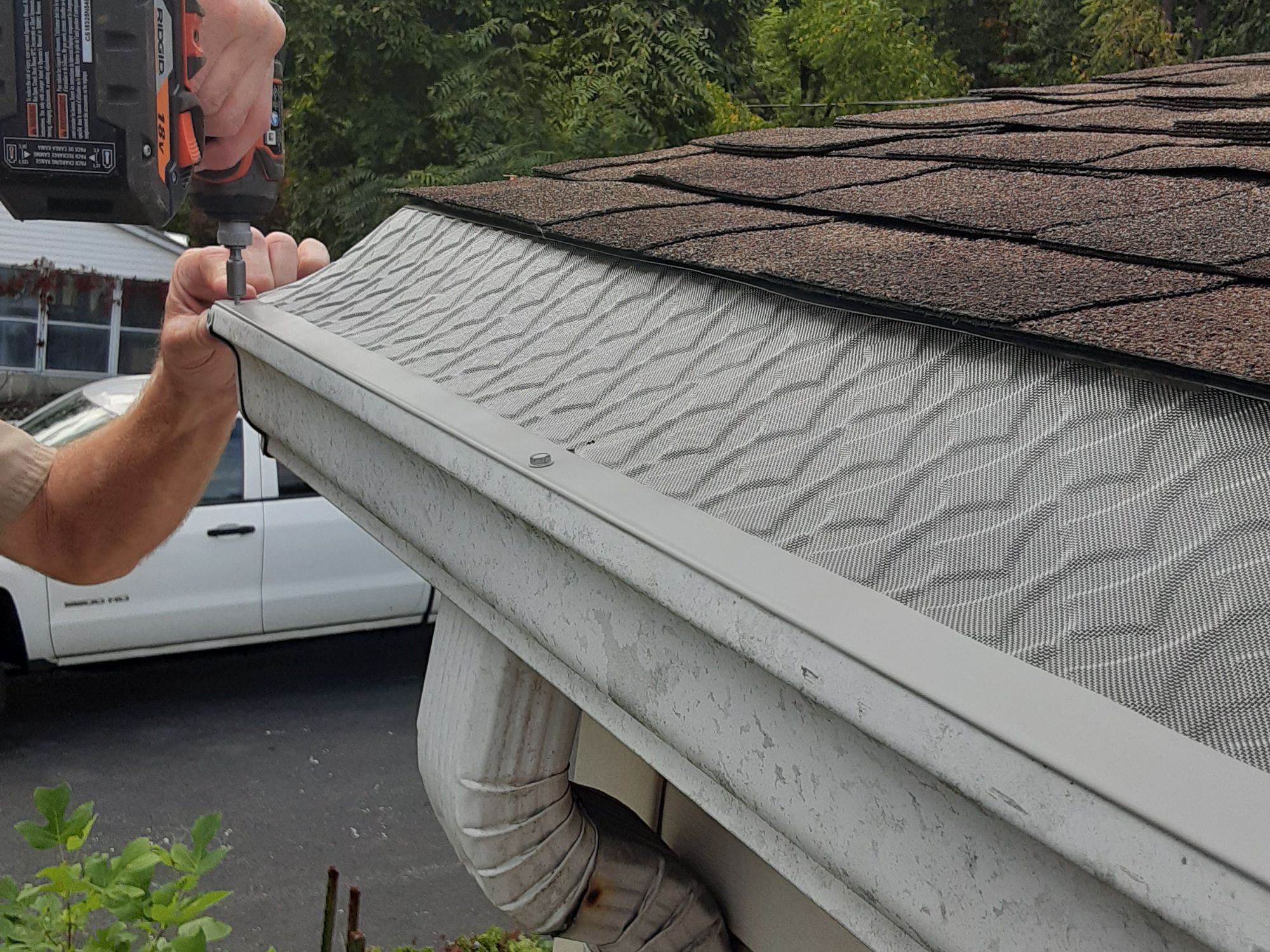 The Best Micro Mesh Gutter Guards Based On Testing