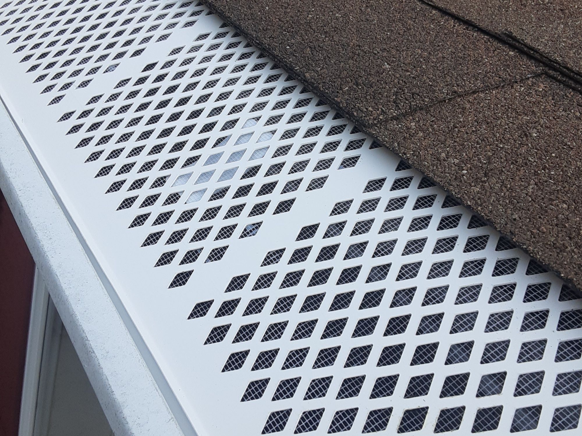 The Best Micro-Mesh Gutter Guards