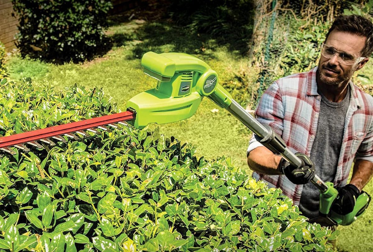 The Best Prime Day Deals on Outdoor Tools Option Greenworks 40V Pole Saw and Hedge Trimmer