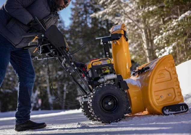 The Best Snow Blower Brand Options