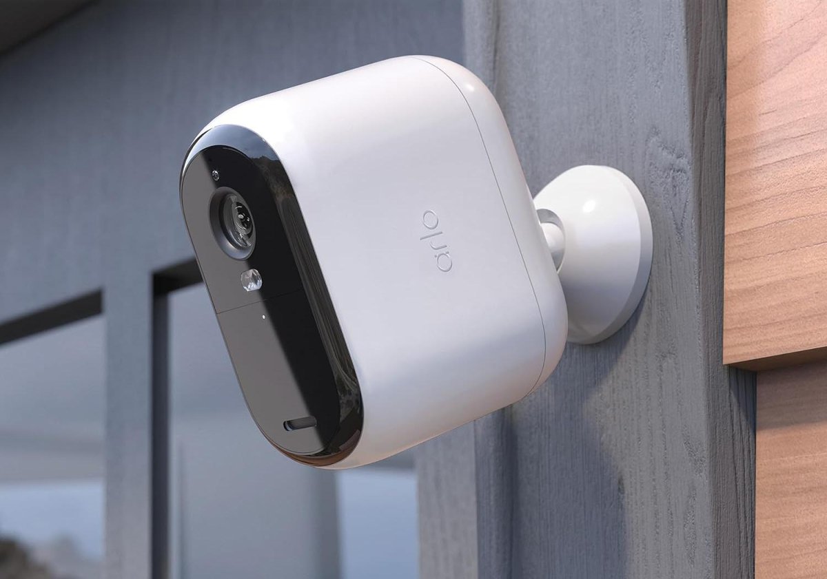 Home Essentials Option Arlo Essential XL Wireless Security Camera