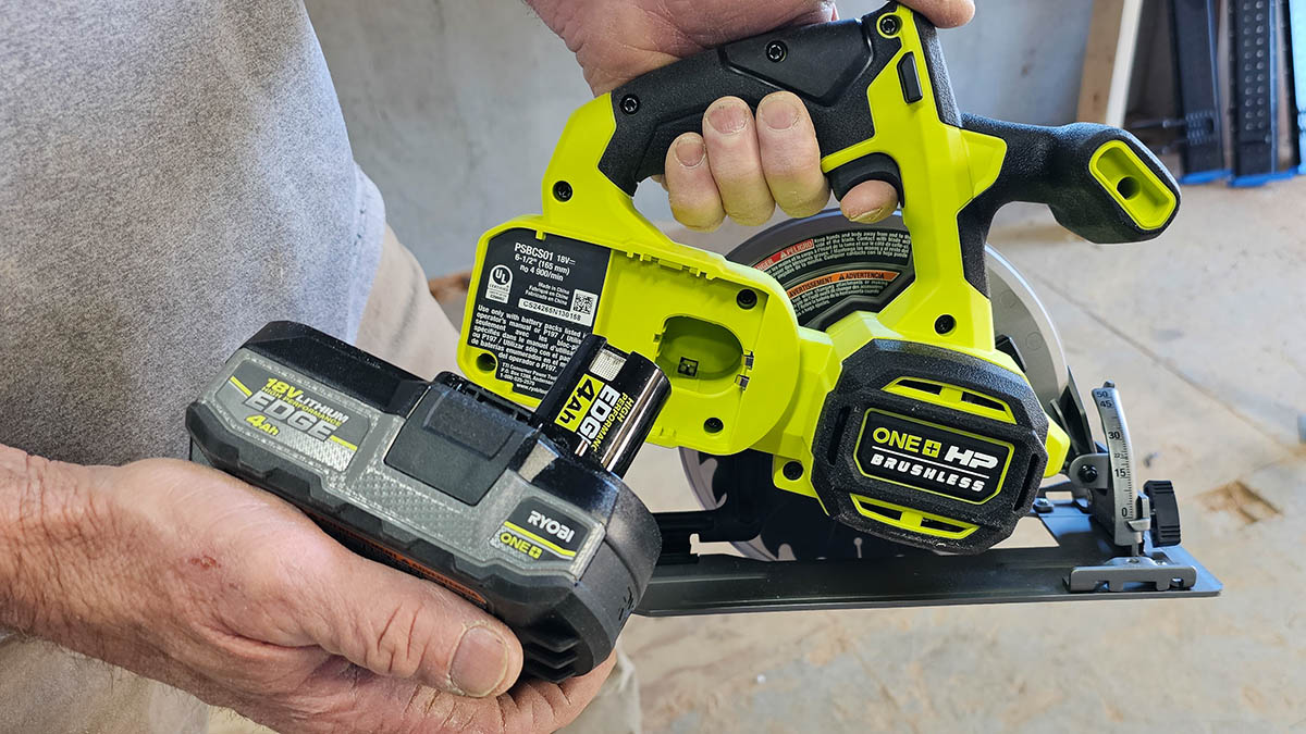 Ryobi ONE+ 4Ah Lithium Edge Battery C Review Edge battery in Ryobi circular saw