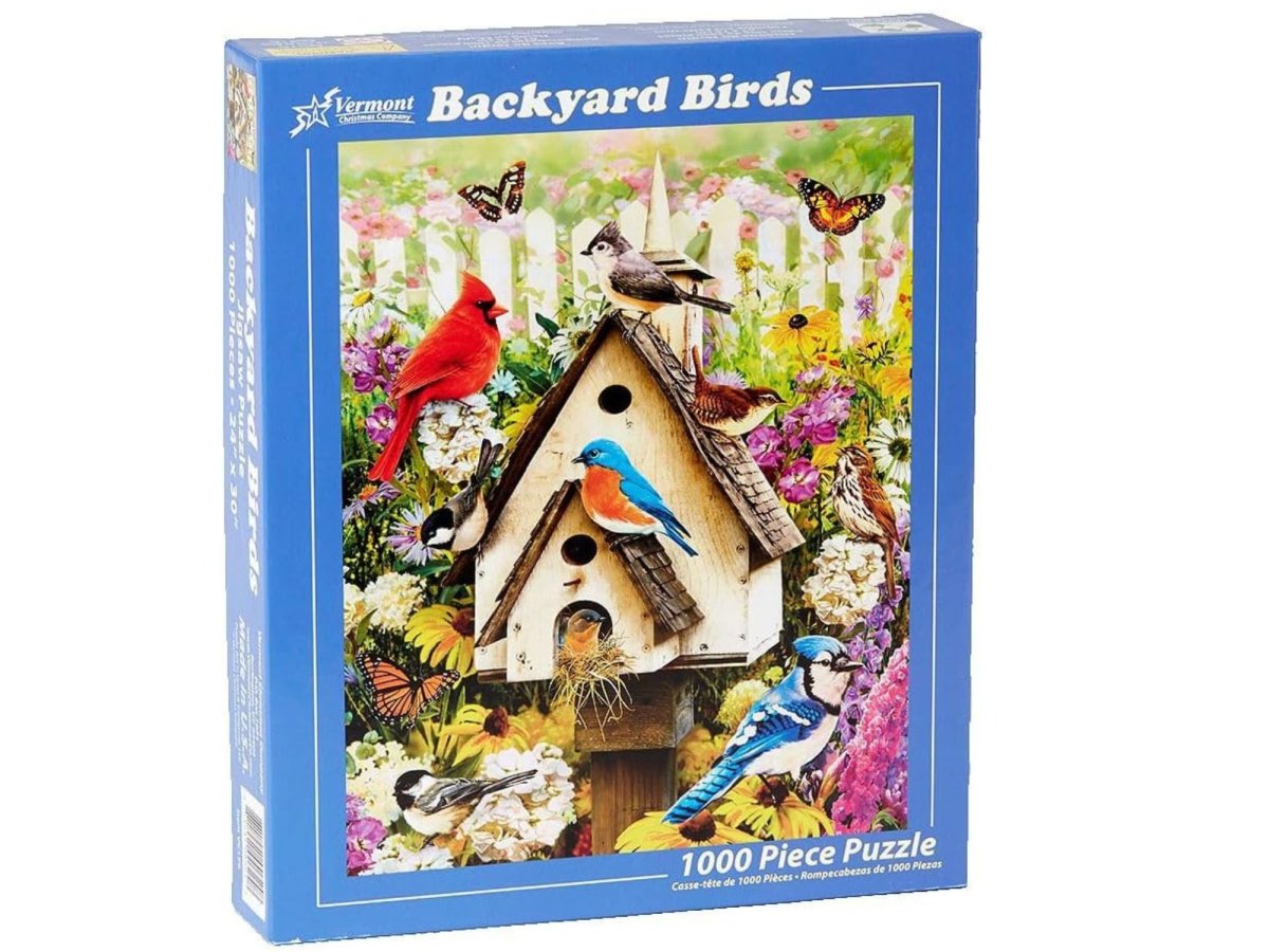 close-up from the front of the puzzles for backyard birds 