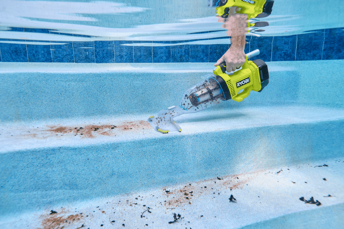 Ryobi pool vac cleaning pool stairs