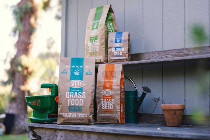 OM Scott and Sons products on garden shelf