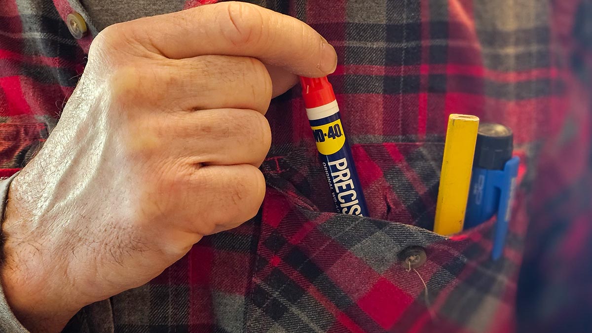 WD-40 Pen Review Slipping a WD-40 Precision Pen in a breast pocket