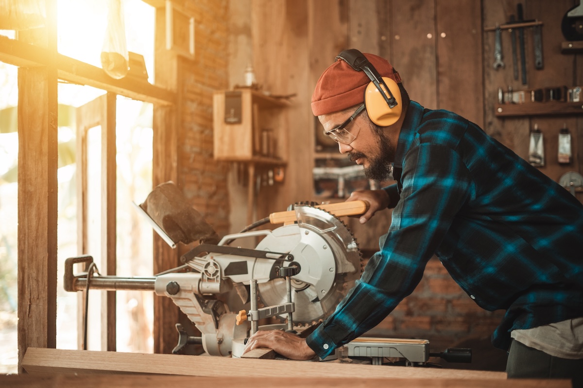 9 Must-Know Power Tool Safety Tips for DIY Homeowners